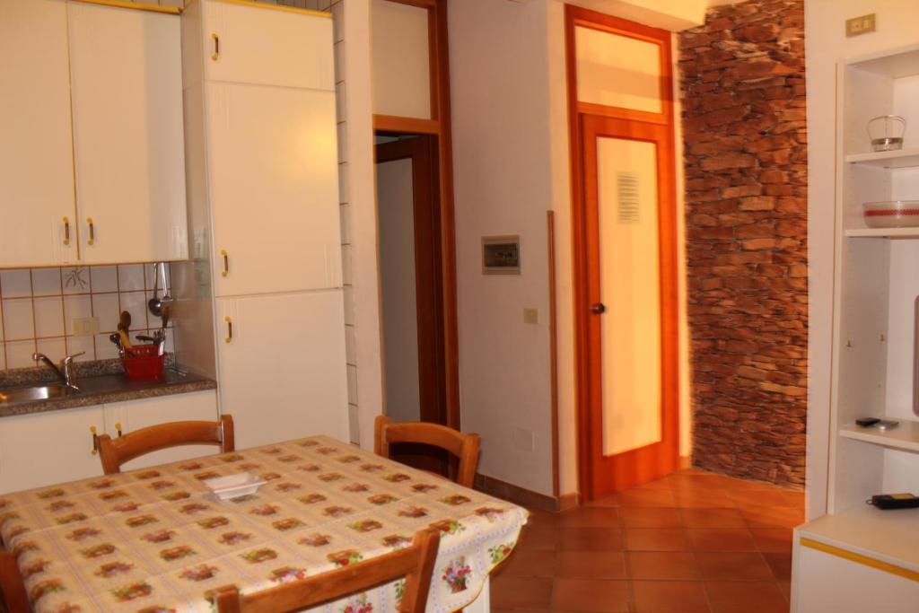 Residence Hotel Eden Палинуро Екстериор снимка