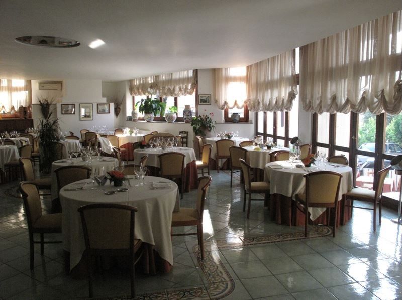 Residence Hotel Eden Палинуро Екстериор снимка